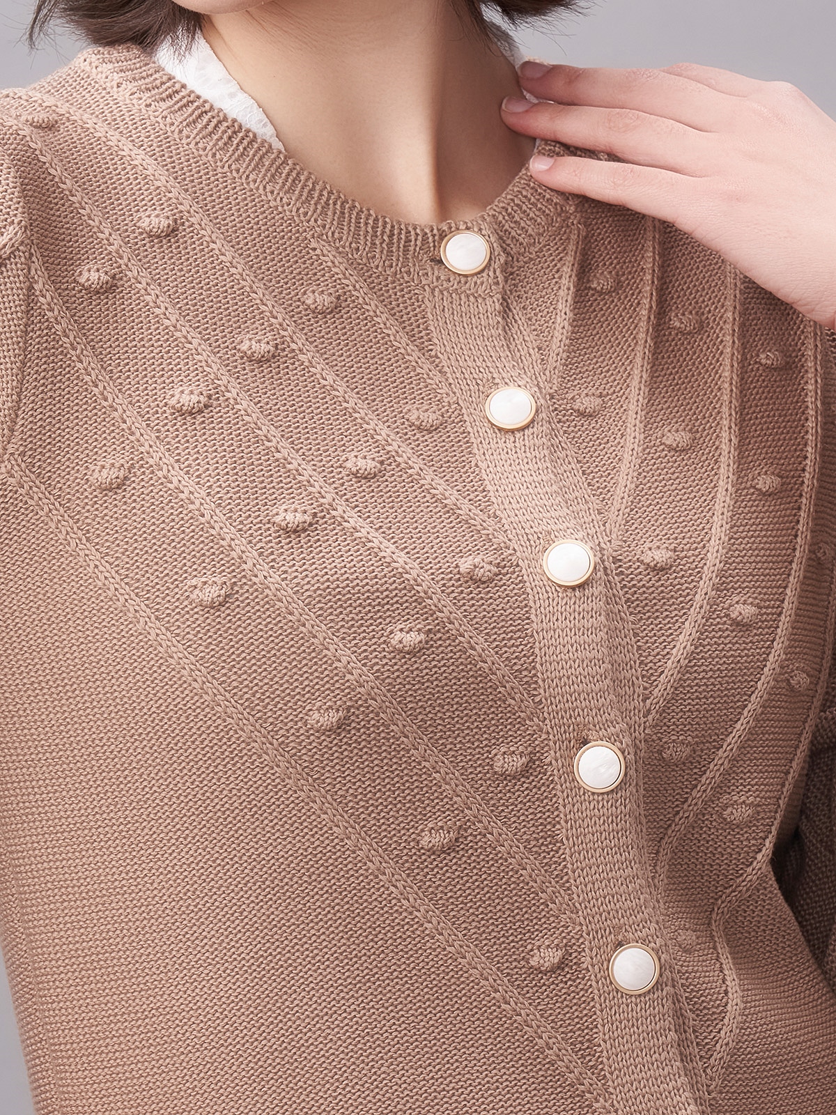 Dirndl mit Samt in Braun