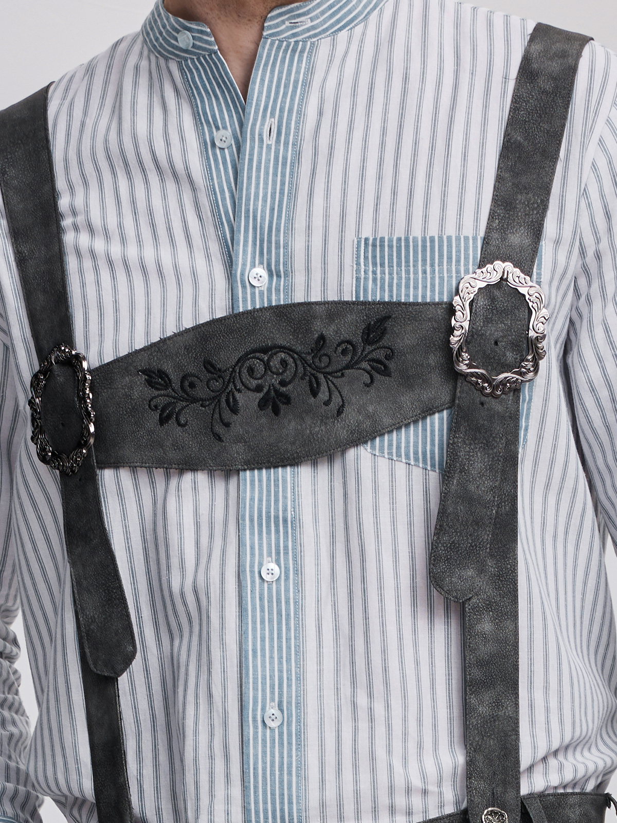 Dirndl Gelb Samt – Eleganz und Tradition